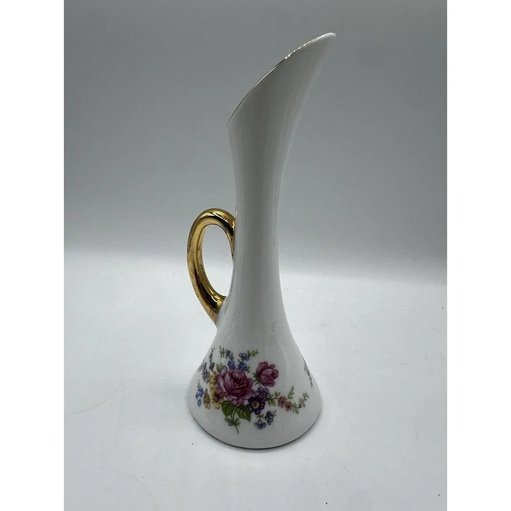 Porcelanas Guillen Madrid Porcelain Bud Vase‎ White Floral Gold Handle Spain